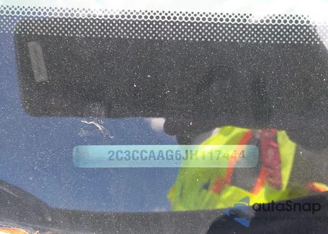 2018 Chrysler 300 Touring L из США, поврежденный, VIN 2C3CCAAG6JH117444